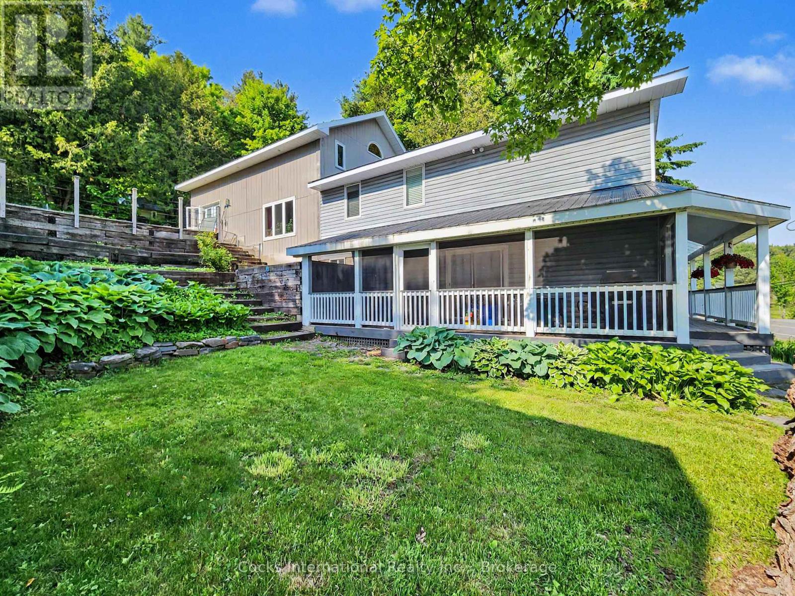 206 On-141 Highway, Huntsville, Ontario  P0B 1M0 - Photo 2 - X14028764