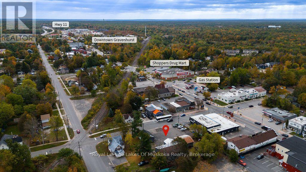 180 Phillip Street E, Gravenhurst, Ontario  P1P 1J4 - Photo 2 - X14033434