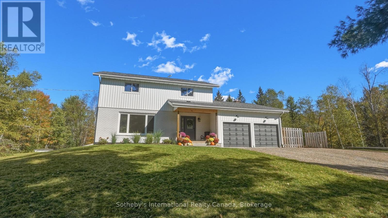 1229 Miriam Drive, Bracebridge, Ontario P1L 1X1 - Photo 1 - X14034184