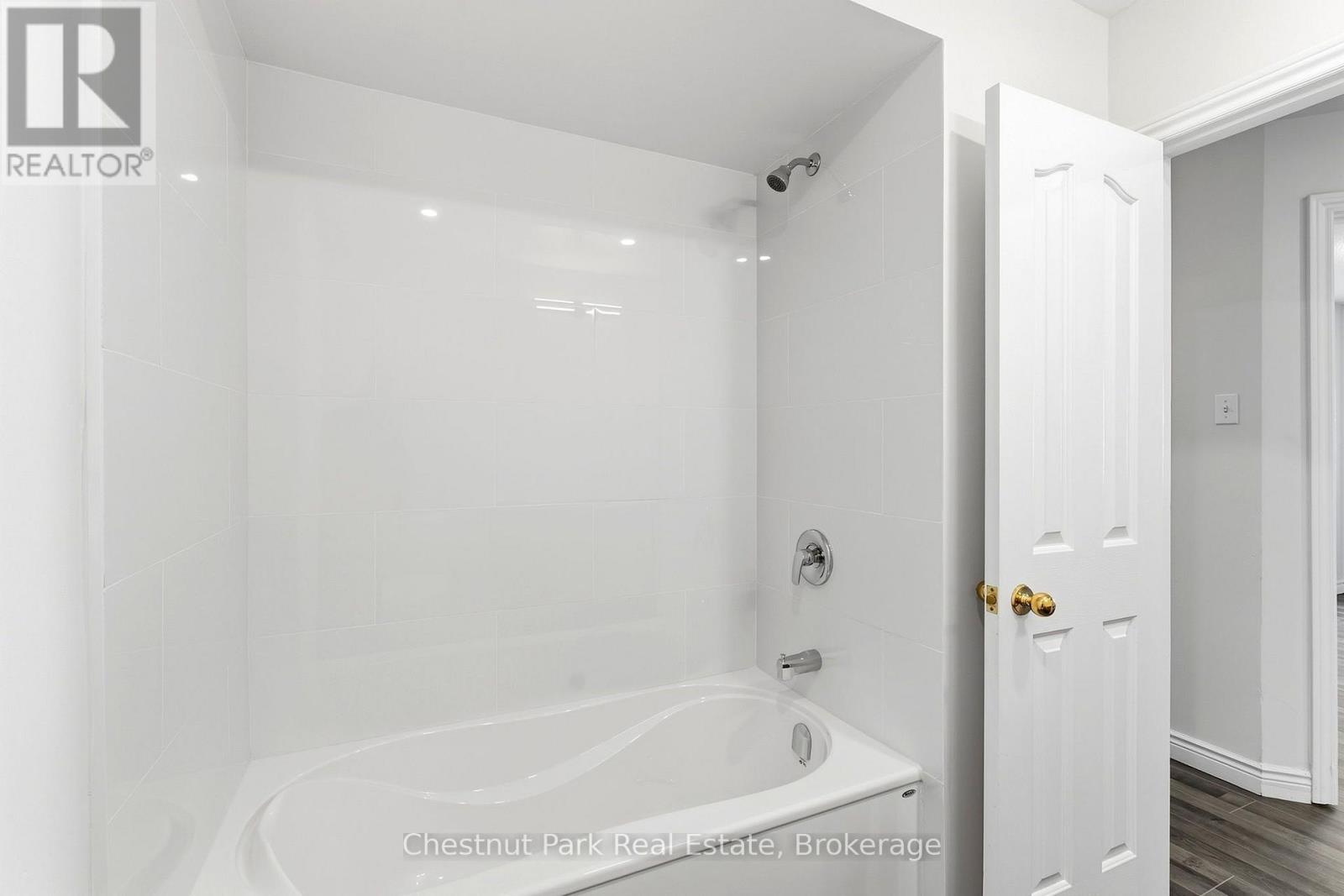 30 Catharine Crescent, Bracebridge, Ontario  P1L 1B1 - Photo 20 - X14082252