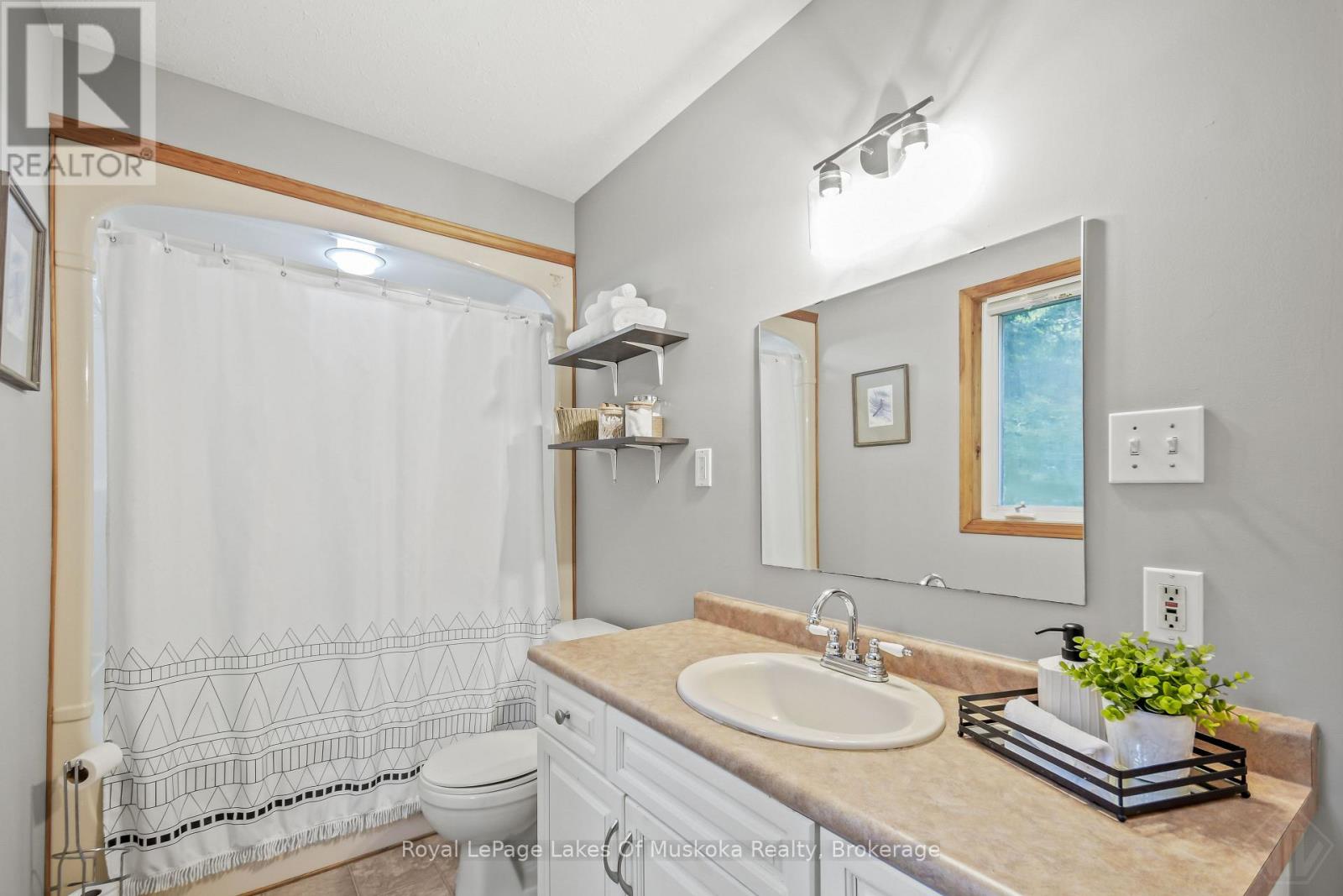 2726 Old Muskoka Road, Huntsville, Ontario P0B 1M0 - Photo 17 - X14082272