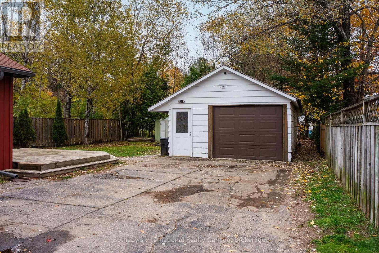 543 Muskoka Rd 3 Road N, Huntsville, Ontario  P1H 1C8 - Photo 38 - X14083292