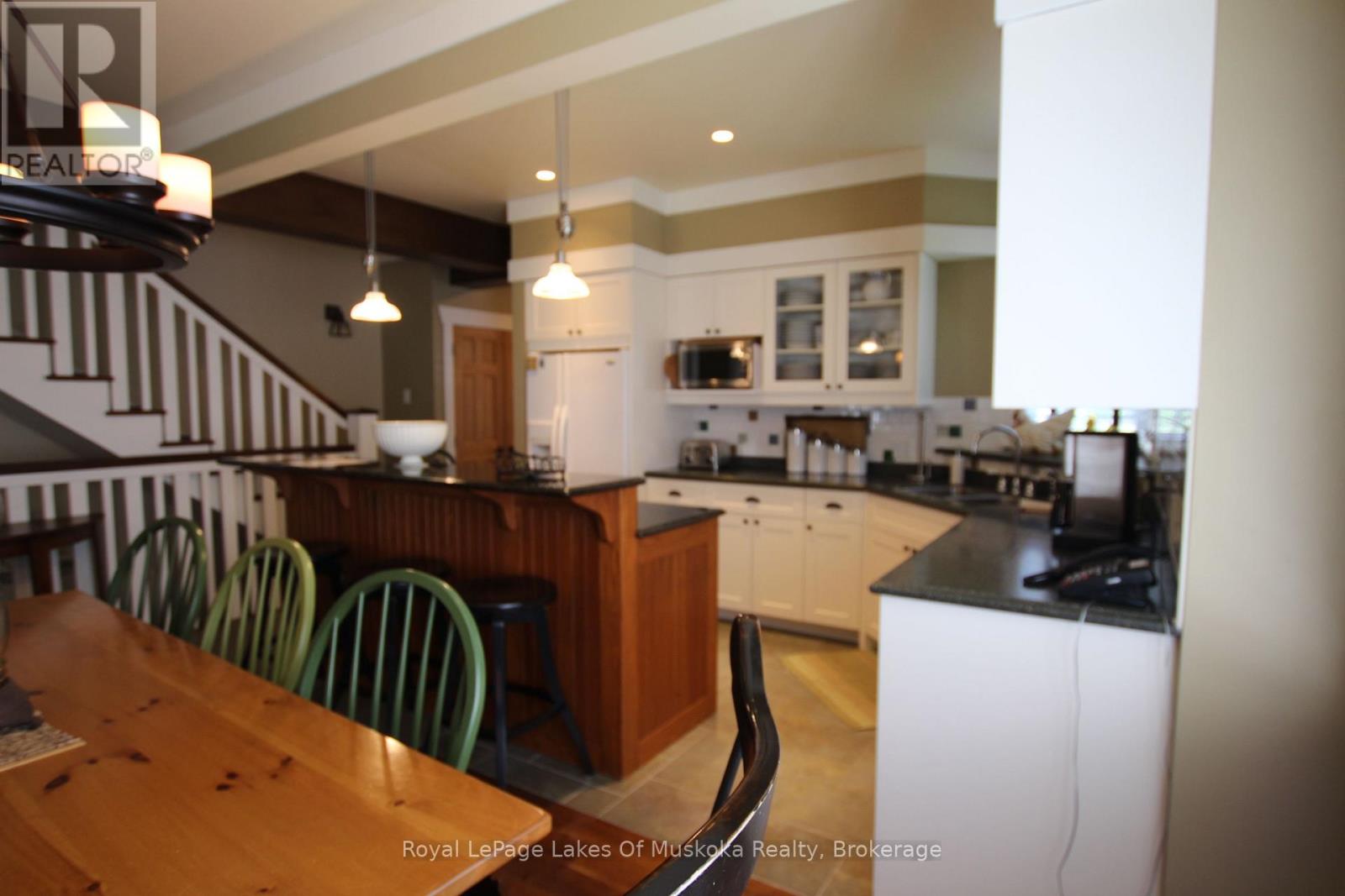 V  3, W 5 - 1020 Birch Glen Road, Lake Of Bays, Ontario  P0B 1A0 - Photo 6 - X14087224
