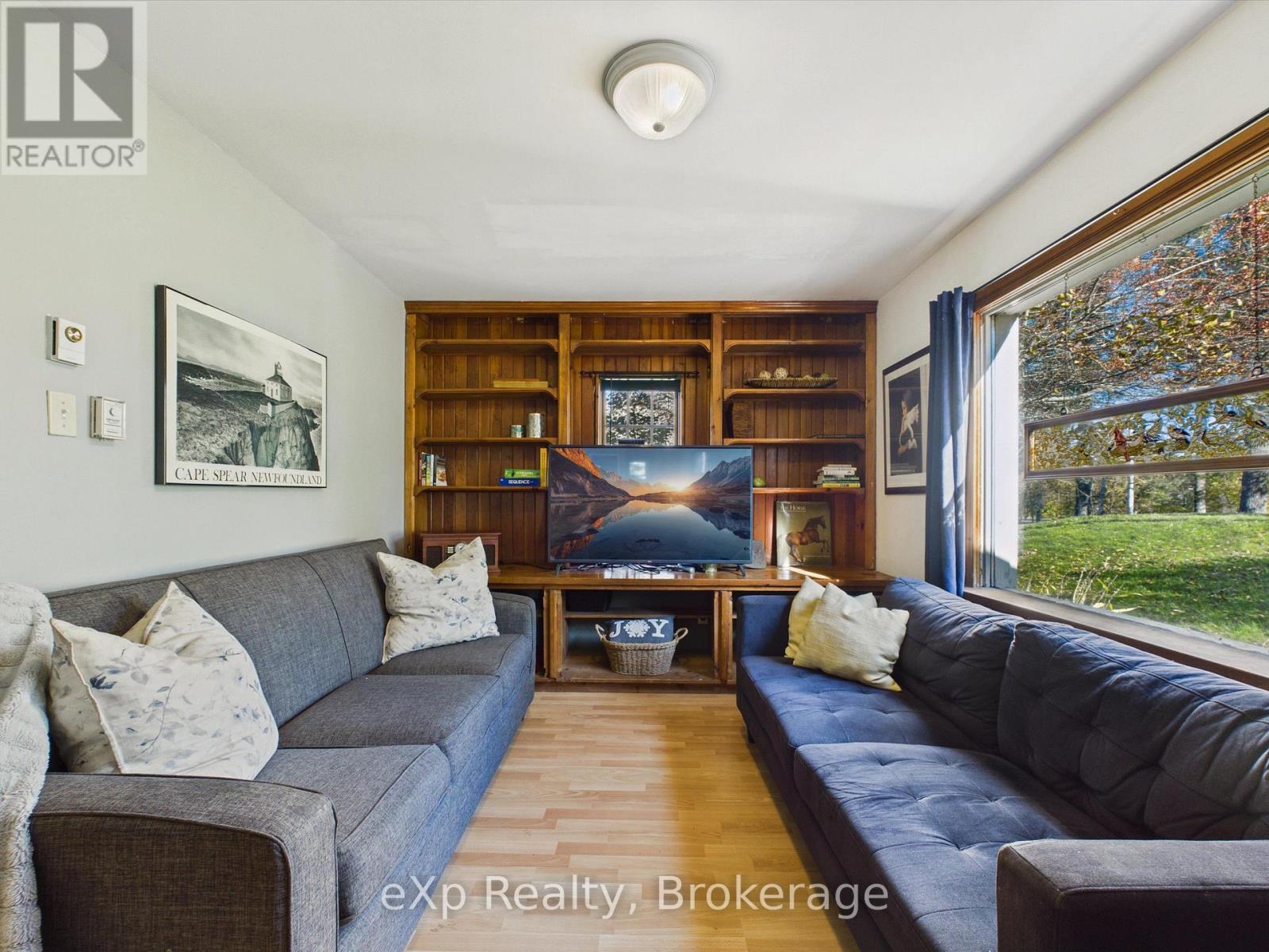 1002 Silver Lake Road, Gravenhurst, Ontario P1P 0G3 - Photo 13 - X14087766