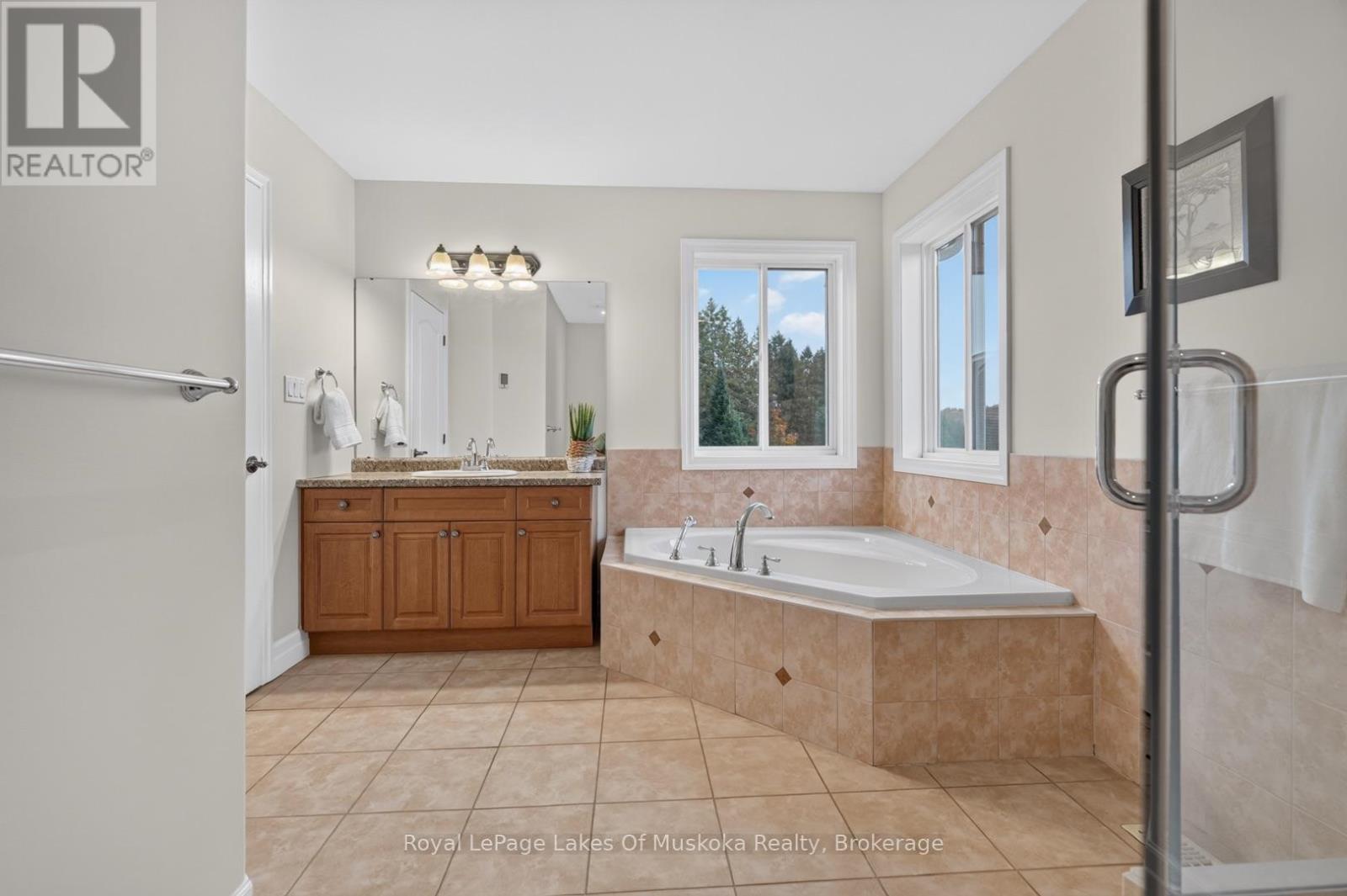 77 Lankin Avenue, Bracebridge, Ontario P1L 2H1 - Photo 24 - X14090016