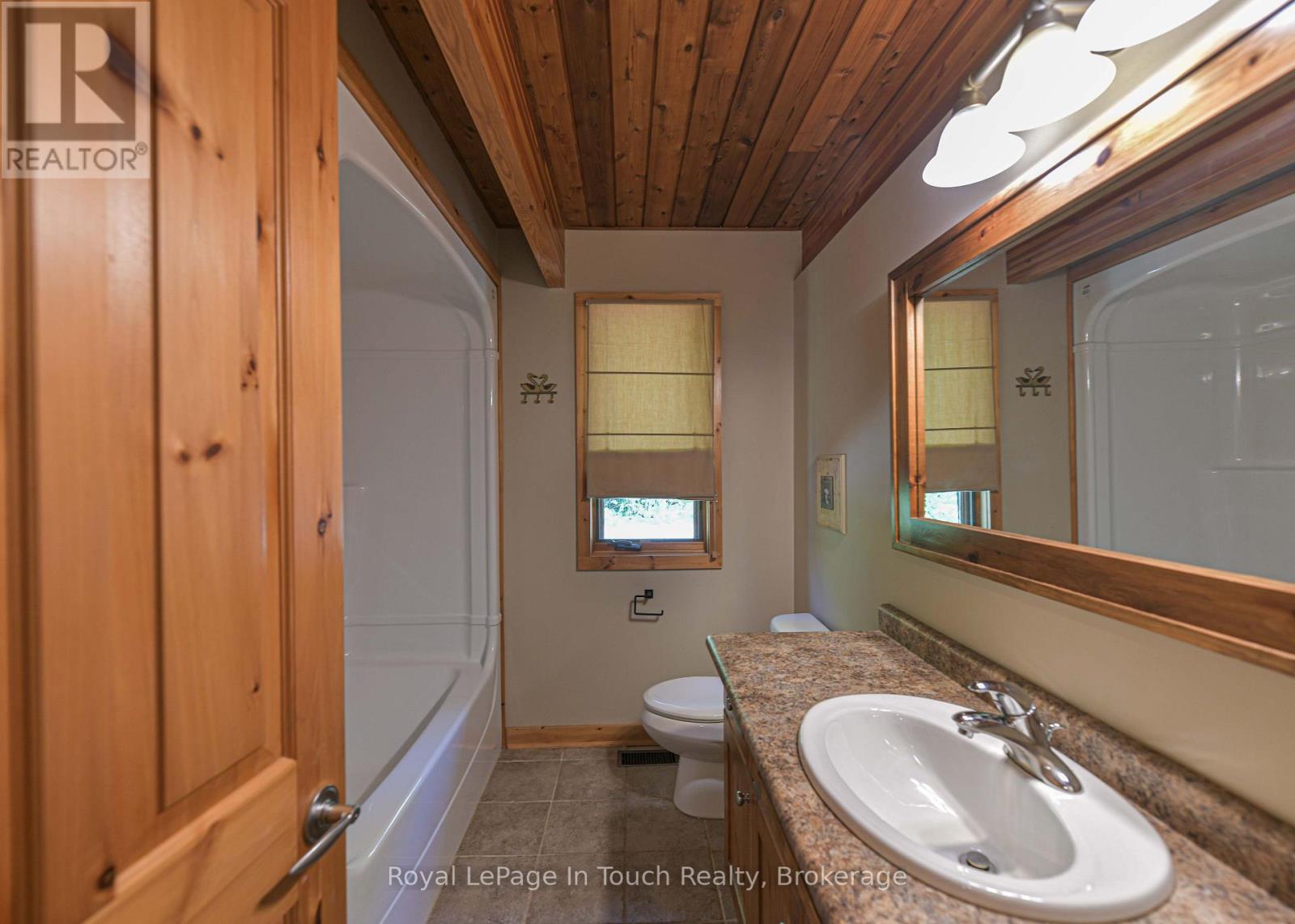 96 Millard Drive, Georgian Bay, Ontario  L0K 1S0 - Photo 17 - X14090572