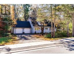 451 MUSKOKA RD #10 ROAD, Huntsville, Ontario