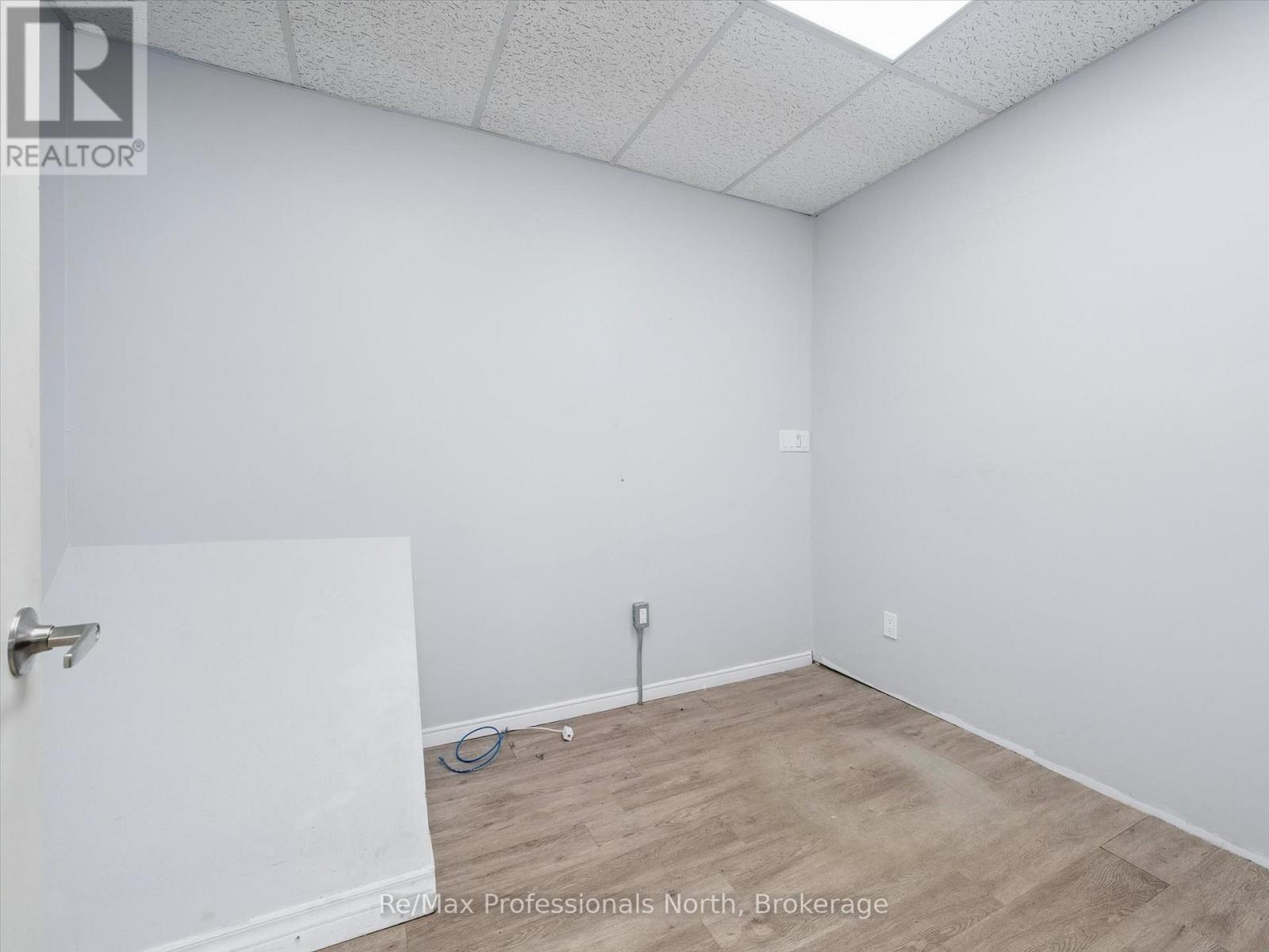 210 Brock Street, Gravenhurst, Ontario  P1P 1H4 - Photo 11 - X14102940