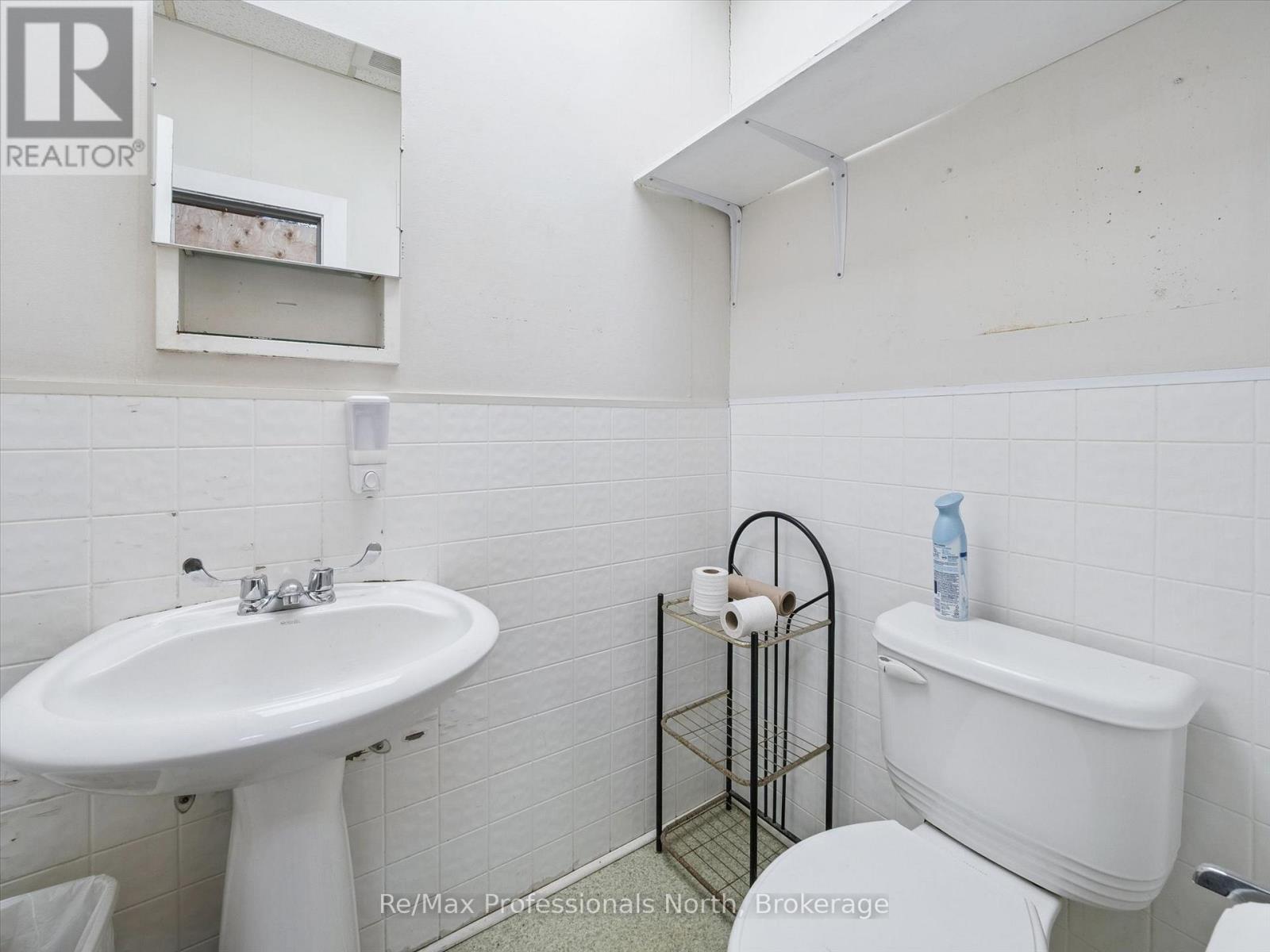 210 Brock Street, Gravenhurst, Ontario  P1P 1H4 - Photo 23 - X14102940