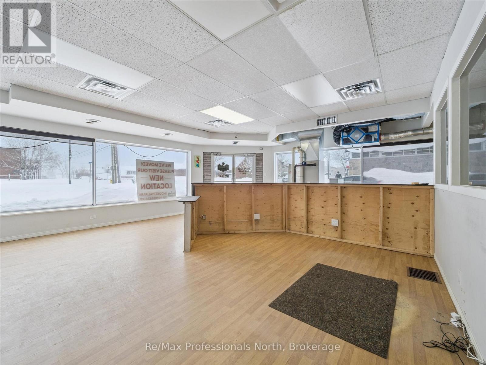 210 Brock Street, Gravenhurst, Ontario  P1P 1H4 - Photo 8 - X14102940