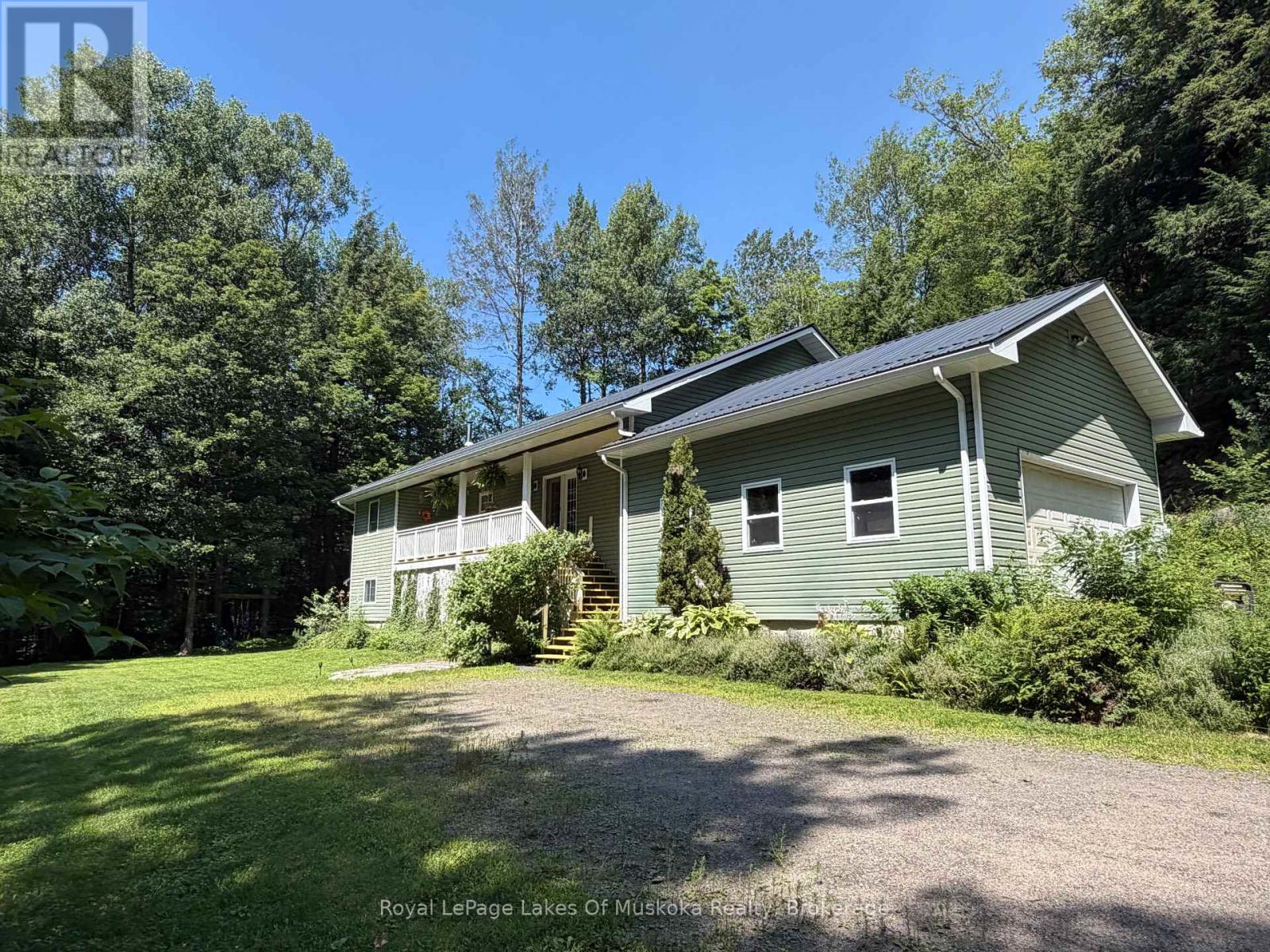 1185 Miriam Drive, Bracebridge, Ontario  P1L 1X1 - Photo 2 - X14103866